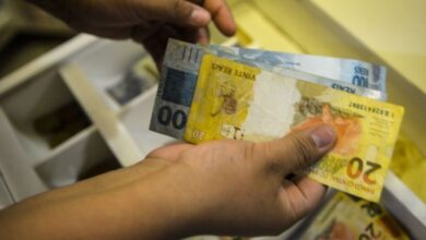 CONFIANÇA DO COMÉRCIO APRESENTA QUEDA, DIZ FGV