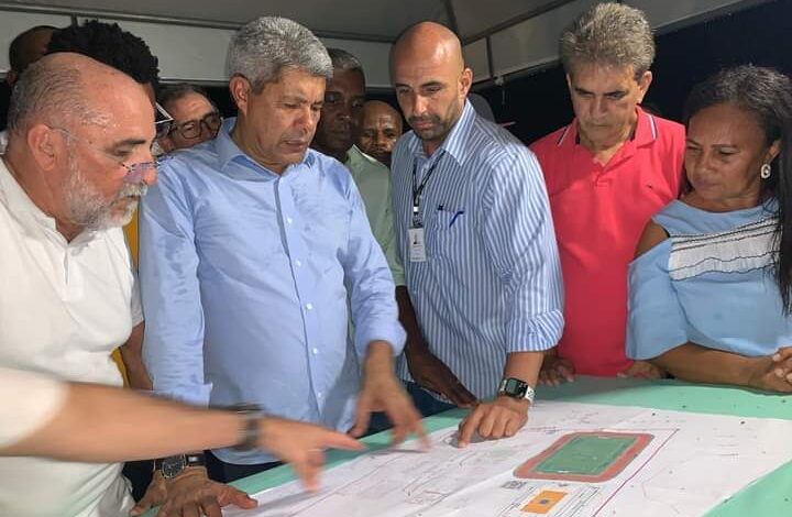 DEPUTADO VISITA OBRAS DE COLÉGIO DE TEMPO NO INTERIOR