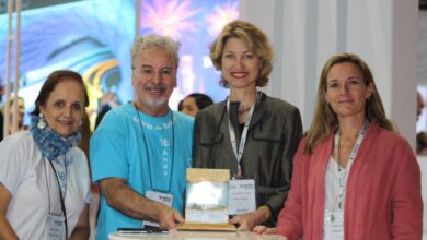 Diário do Turismo completa 18 anos e entrega troféu a parceiros de trajetória