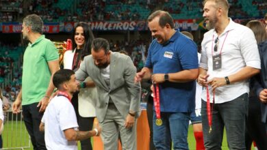 Governador em exercício prestigia a final do campeonato baiano na Arena Fonte Nova