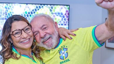 Governo desembolsa cerca de R$ 100 mil com sofá e cama para Lula e Janja