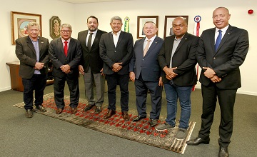 OPOSIÇÃO SE REÚNE COM GOVERNADOR JERÔNIMO SOBRE MUDANÇAS NAS EMENDAS IMPOSITIVAS