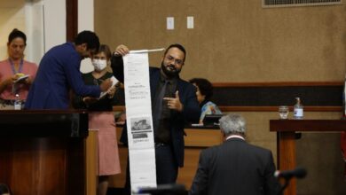 "Só quem chegou aos 100 neste desgoverno foi Rui Costa"