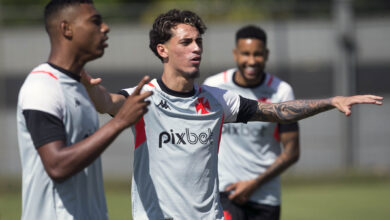 Vasco x Bahia: escalações, horário e onde assistir ao jogo do Brasileirão