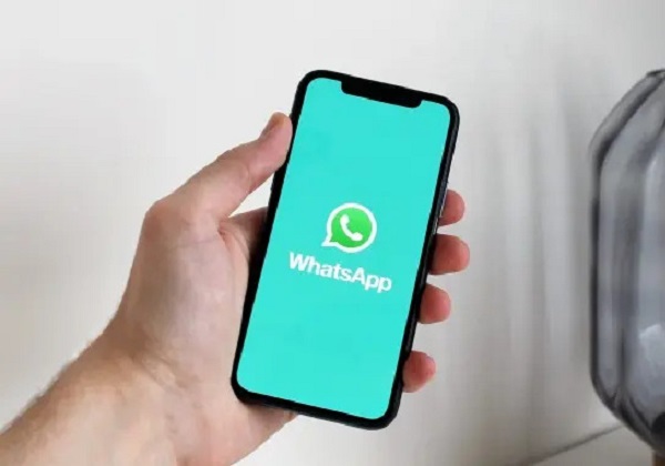 WHATSAPP PERMITIRÁ QUE UMA CONTA SEJA USADA EM ATÉ 4 CELULARES