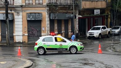 APÓS FORTES CHUVAS, LADEIRA DA MONTANHA É INTERDITADA POR RISCO DE DESLIZAMENTOS