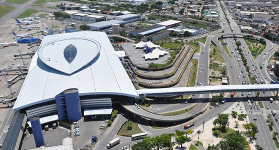 Aeroporto do Recife bate recorde de pontualidade