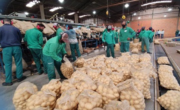 BAHIA TEM AUMENTO DE 3,2% NO RENDIMENTO MENSAL EM 2022; APONTA IBGE