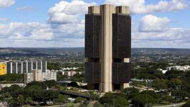 BANCO CENTRAL DEVE MANTER SELIC EM 13,75% AO ANO NESTA QUARTA