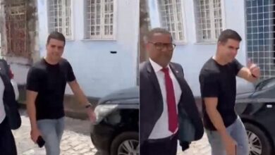 CASO PIX: MARCELO CASTRO REAPARECE AO LADO DE SEU ADVOGADO