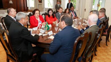 Governador inova, reúne poderes e entrega Lei de Diretrizes Orçamentárias 2024