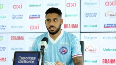 Lateral Matheus Bahia projeta jogo contra o Santos e comemora bom momento na defesa