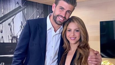 PIQUÉ TROCA SOCOS COM IRMÃO DE SHAKIRA
