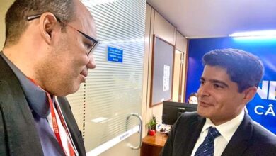 Após Jerônimo publicar decreto, ACM Neto alerta sobre possibilidade de alta no preço do combustível na Bahia