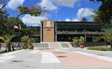 CAMAÇARI QUESTIONA MEDIDA JUDICIAL QUE ORDENA NOMEAÇÃO SEM CARGOS