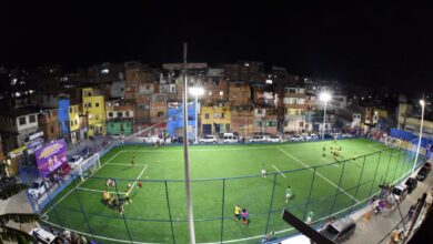 Com entrega no Vale das Pedrinhas, Prefeitura de Salvador já reformou ou construiu 240 campos e quadras em dois anos