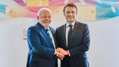 Lula e Macron se reúnem neste mês em cúpula sobre pacto financeiro