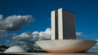 Reforma tributária e indicação de Zanin movimentam semana no Congresso