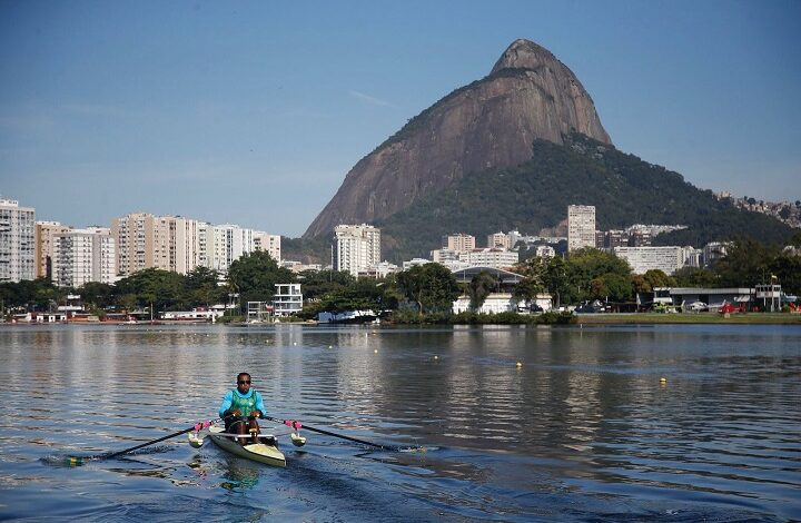 Surfista baiano de 12 anos conquista etapa do Circuito Brasileiro Sub-18