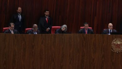 TSE entra hoje na quarta sessão para julgamento de Bolsonaro