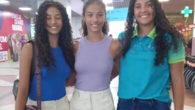 Atletas de vôlei de praia viajam para disputar competição nacional de base com apoio da Sudesb