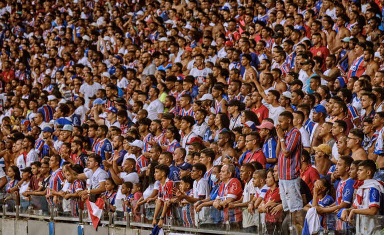 Bahia x Corinthians: restam poucos ingressos para jogo pelo Brasileirão