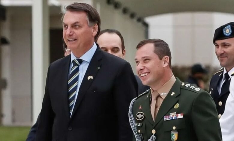 CPMI interroga ex-ajudante de Bolsonaro sobre conspiração golpista