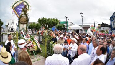 Desfile do 2 de Julho tem sabor popular, plural e misturado