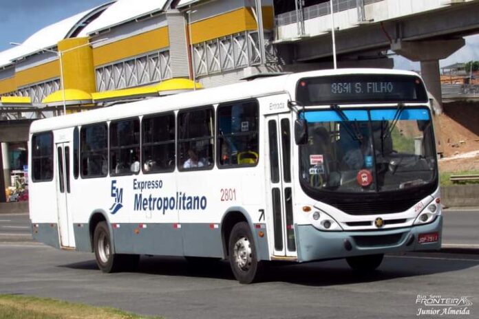 JUSTIÇA COLOCA 50% DA FROTA DE ÔNIBUS METROPOLITANO EM CIRCULAÇÃO NOS HORÁRIOS DE PICO