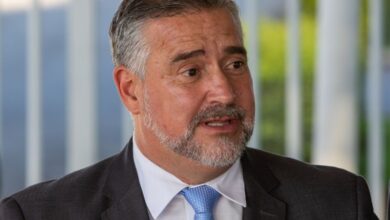 Ministra do Turismo permanece no governo, diz Paulo Pimenta