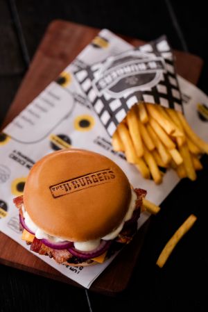Festival do Bacon da The B-Burgers tem promoções até 3 de setembro