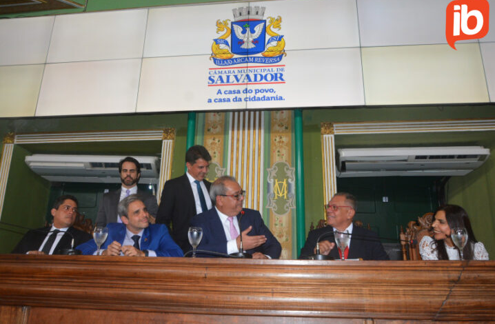 João Henrique participa do Projeto Lembranças do Futuro de Salvador, de autoria de Carlos Muniz