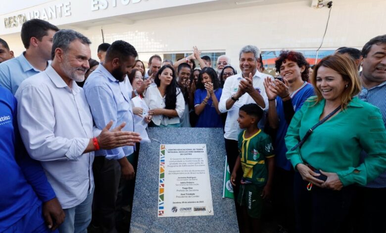 Em Jacobina, governador anuncia licitação de hospital regional e inaugura obras