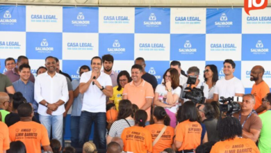 Prefeitura entrega 883 títulos de propriedade a moradores do Bairro da Paz