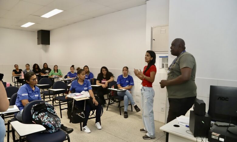SPM inicia curso de Bombeiro Civil em Lauro de Freitas; mulheres comemoram a oportunidade