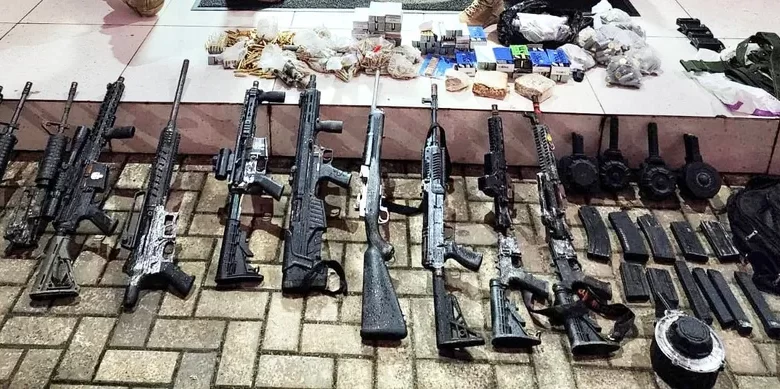 VIOLÊNCIA NA BAHIA: NÚMERO DE FUZIS APREENDIDOS ATÉ SETEMBRO DESTE ANO MAIS QUE DOBROU EM RELAÇÃO A 2022