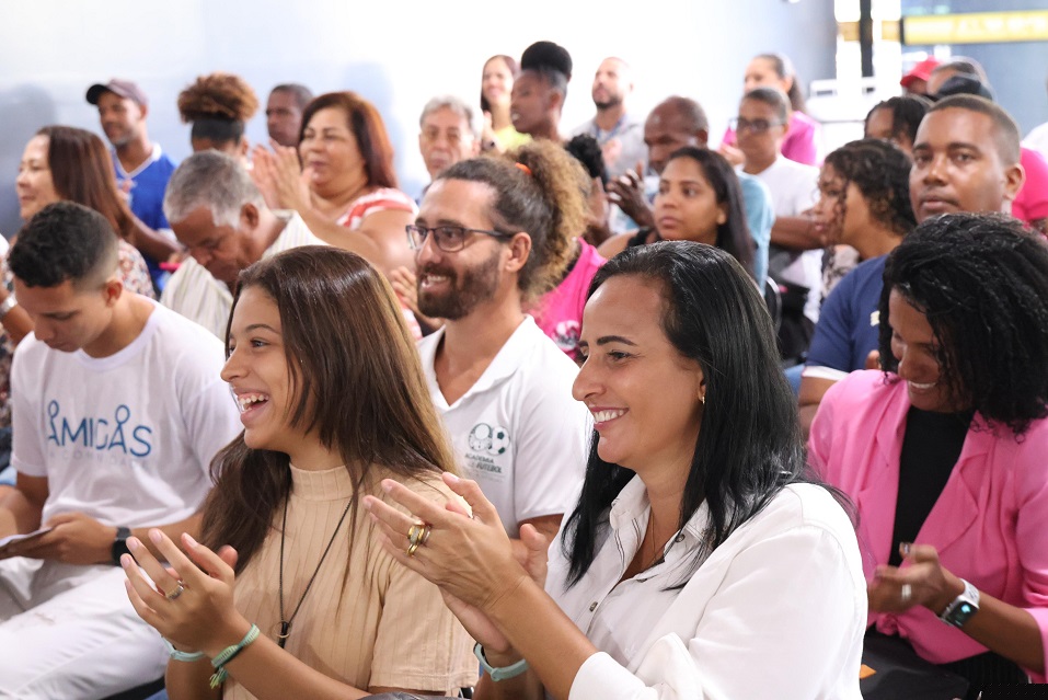 2ª edição da Copa Loreta Valadares é lançada e ganha reforço da campanha “Dê cartão vermelho ao racismo!”