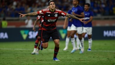 Com Tite no comando, Flamengo vence Cruzeiro por 2 a 0