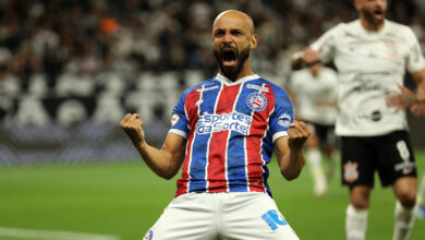 Bahia goleia o Corinthians por 5x1