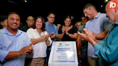 Em clima de festa, prefeita Suzana Ramos entrega praça e assina ordem de serviço para mais uma praça no Dom José Rodrigues