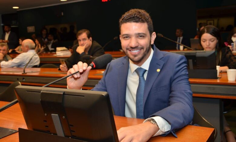 Ao lado do presidente Lula, Neto Carletto busca estreitamento de relações comerciais entre Brasil e China