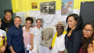 Busto de Mestre Pastinha é inaugurado em Salvador