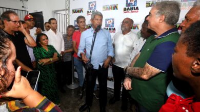 Em Antônio Cardoso, Jerônimo visita obras de construção de nova sede de colégio estadual