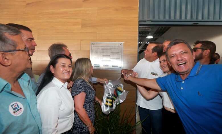 Entregas do Estado fortalecem desenvolvimento urbano e agrícola do município de Dom Basílio