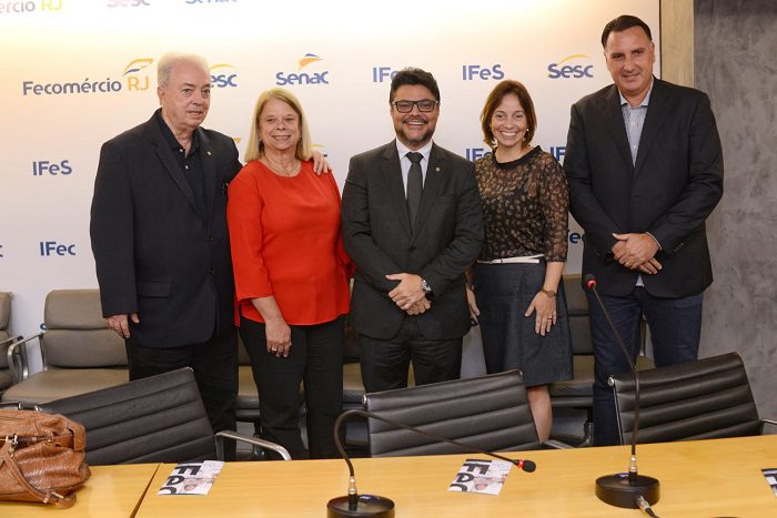 Fecomércio RJ apresenta estudo sobre o turista estrangeiro