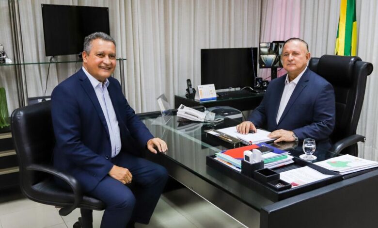 Ministro da Casa Civil, Rui Costa, visita presidente Adolfo Menezes da Assembleia