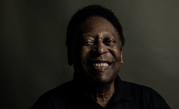 NOME DE PELÉ É ETERNIZADO EM VERBETE DE DICIONÁRIO