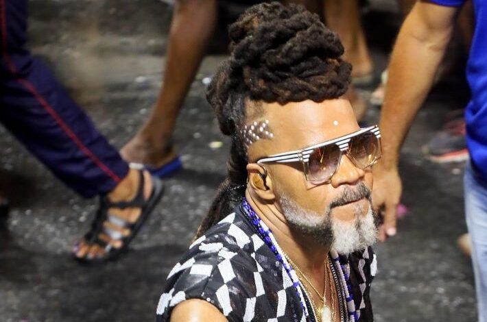 Olívia concederá Medalha Dois de Julho para Carlinhos Brown