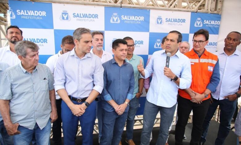 Prefeitura entrega contenção de encosta e painel de Iemanjá no Rio Vermelho