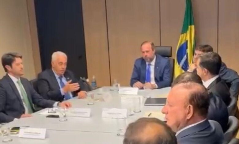 Presidente da ALBA participa de reunião com ministro de Minas e Energia e direção da Coelba